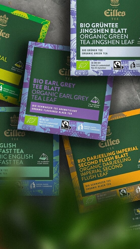 Rozmanité balenie organického čaju s odrodami Earl Grey, English Breakfast, Green a Darjeeling od spoločnosti Eilles.