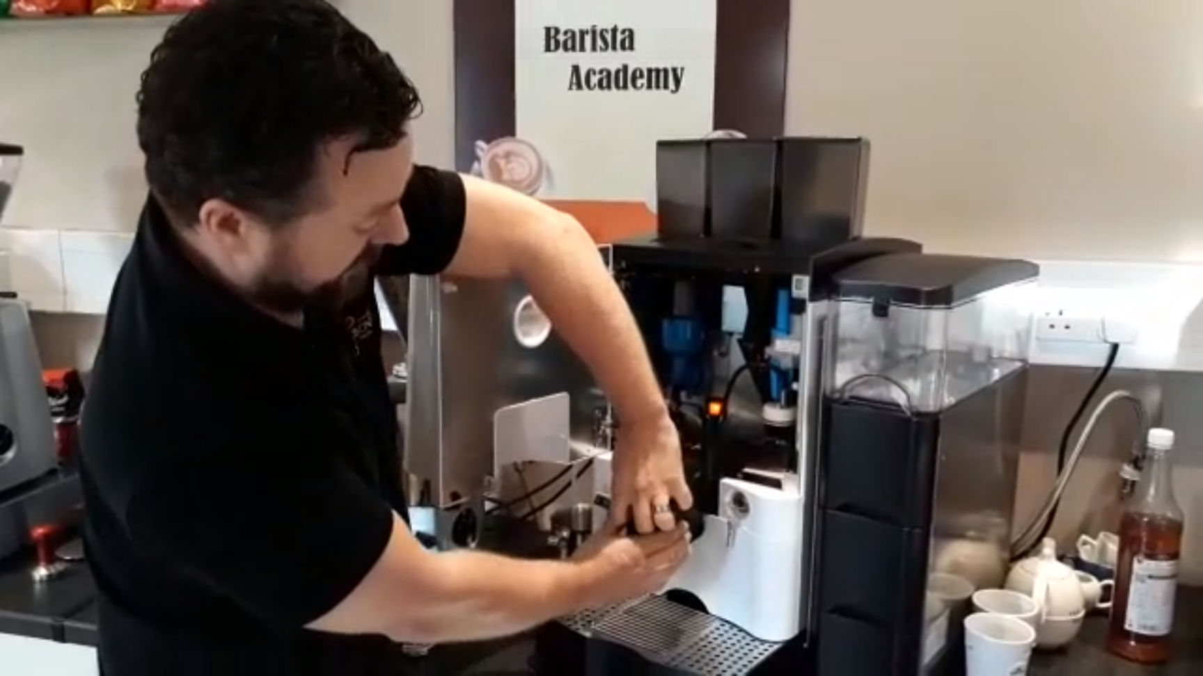 /academy-ie/cappuccino-system-cleaning